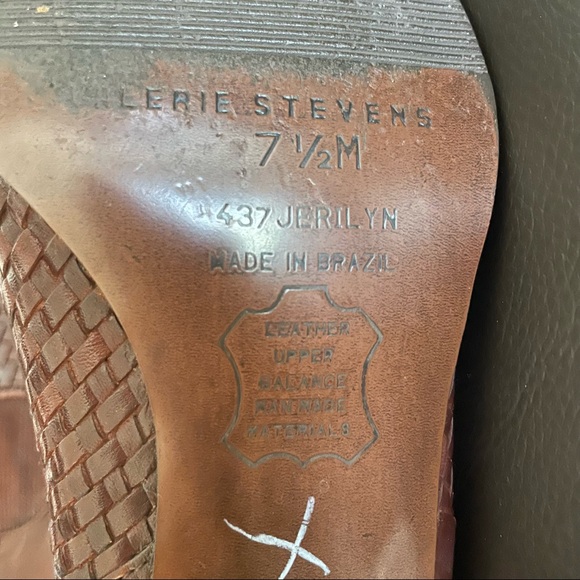 Vintage Valerie Stevens | Jerilyn Brown Woven Leather Ankle Boots | Size 7.5 - Picture 6 of 6